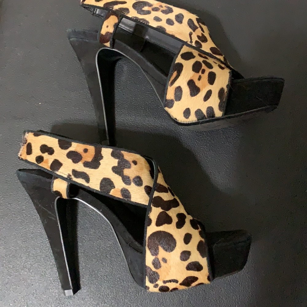Shoes - Picture 7 of 7